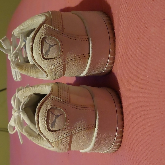 Puma sneakers - Picture 3 of 6